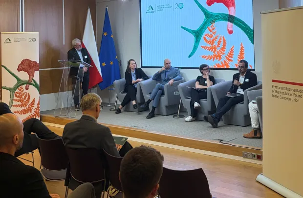 El viceconsejero de Medio Ambiente, José Almodóvar, ha representado al Gobierno regional en el acto conmemorativo del 20º aniversario de la Asociación Europea de Gestores de Montes Públicos (EUSTAFOR)