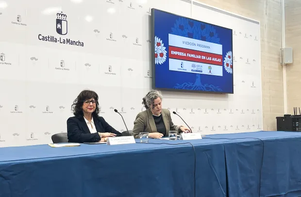 El Gobierno regional felicita a los agraciados con los premios de la V Edición del programa Empresa Familiar