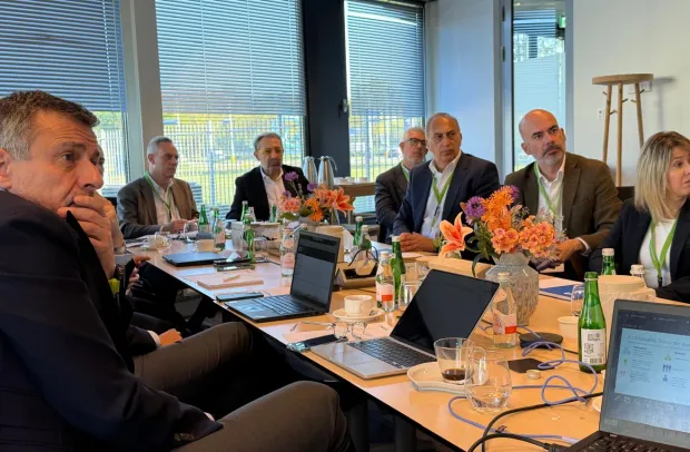 Una delegación de la Sanidad de Castilla-La Mancha visita el Centro de Innovación de Philips en Best (Países Bajos)