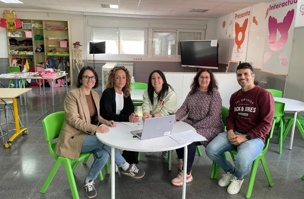 El Gobierno regional refuerza su compromiso de apoyo e inclusión con la creación de programas destinados al alumno TEA