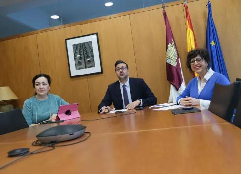 El consejero de Educación, Cultura y Deportes, Amador Pastor, ha participado en esta jornada, que ha reunido a cerca de 2.400 docentes de Audición y Lenguaje y Pedagogía Terapéutica de toda Castilla-La Mancha.