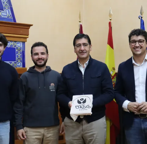 La Junta apoya el festival ‘Oasis Sound’ en La Solana y valora la apuesta de la organización por el emprendimiento cultural desde el medio rural