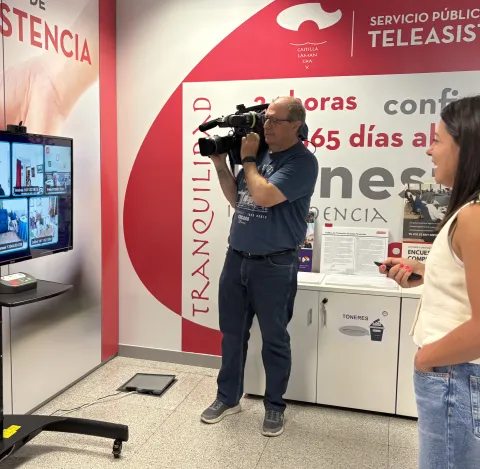 Castilla-La Mancha despliega uno de los programas de Teleasistencia Proactiva de mayor alcance de España