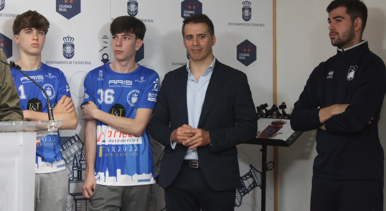 Castilla-La Mancha cuenta con más de 3.300 escolares practicando balonmano dentro del programa Somos Deporte 3-18