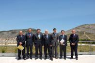 Barreda posa junto a los patronos tras la reunión del Patronato de la Fundación Cuenca 2016.