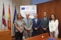 El consejero de Educación, Cultura y Deportes en funciones, Ángel Felpeto, informa  de la resolución de la convocatoria 2019 de ayudas a entidades y  presenta el proyecto de la Fundación Globalcaja Horizonte Siglo XXII, ‘II Escuela Regional de Ventas’