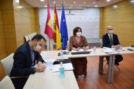 El Gobierno de Castilla-La Mancha subraya su compromiso con el apoyo para la reactivación del sector textil y del calzado en la región