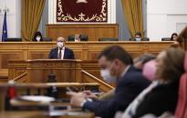 El consejero de Hacienda y Administraciones Públicas, Juan Alfonso Ruiz Molina, comparece en el Pleno de las Cortes 
