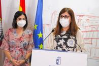 La directora gerente del SESCAM visita, junto a la ministra de Sanidad, la Unidad de Esclerosis Lateral Amiotrófica (ELA) de Alcázar de San Juan