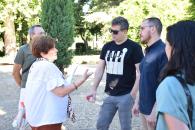 La directora general de Autónomos, Trabajo y Economía Social, Ana Carmona, se reúne con los responsables de la cooperativa de rutas turísticas ‘Toledo a Pie’