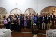 El consejero de Agricultura, Agua y Desarrollo Rural, Francisco Martínez Arroyo, asiste a la comida de campaña de vendimia organizada por la cooperativa ‘Virgen de las Viñas Bodega y Almazara’, de Tomelloso.