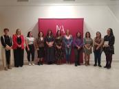 La directora del Instituto de la Mujer, Pilar Callado, inaugura en el Centro Cultural la Confianza, la VIII Edición de la Muestra y Premios Mujeres en el Arte ‘Amalia Avia’ del Instituto de la Mujer de Castilla-La Mancha. 