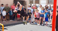 Cerca de 1.000 vecinas y vecinos de Olías del Rey han participado de una nueva edición de la Feria Urbana del Deporte