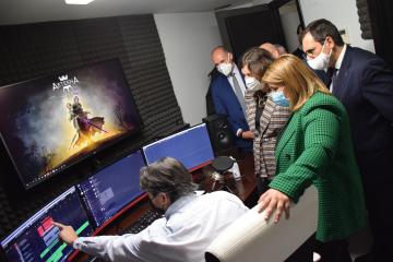 El Gobierno regional ha destinado más de 7,6 millones de euros a apoyar el mantenimiento de la actividad de 2.200 pymes y autónomos de Talavera