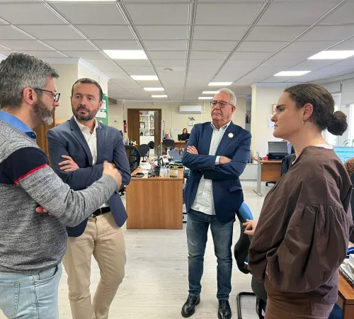 	El comisionado para la Accesibilidad del Gobierno regional, José Luis Escudero, ha mantenido una reunión con representantes de Plena Inclusión CLM