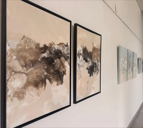 La Sala Iberia acoge del 9 al 19 de abril la exposición 'Comienzos' de Ainoa Soria.