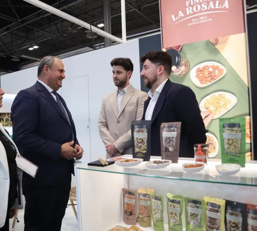 EL CONSEJERO DE AGRICULTURA, GANADERÍA Y DESARROLLO RURAL ASISTE A LA INAUGURACIÓN DEL 39 SALÓN GOURMET