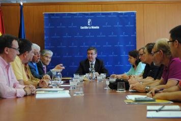 Marin se reune con asociaciones de representantes de centros de educación especial
