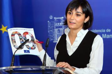 Isabel Rodríguez presenta la memoria informativa de 2009