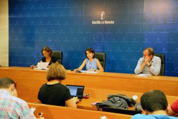 El Gobierno regional asume íntegramente las ayudas solicitadas a libros de texto en los cursos de implantación de la LOMCE
