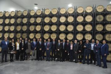 El sector del vino de Castilla-La Mancha bate de nuevo su récord en facturación de exportaciones alcanzando ya los 720 millones de euros