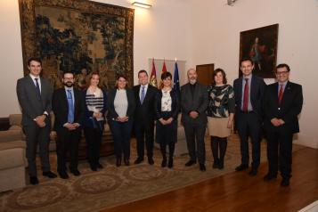 Firma los convenios para el desarrollo de Lanzaderas de Empleo en Puertollano y Talavera de la Reina (II)