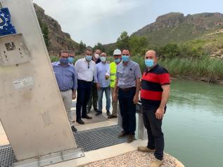 Visita Consejería de Agricultura a la SAT el Ojeado en Hellín