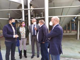 Visita Cooperativa del campo &quot;La Unión&quot; en Tarazona de la Mancha