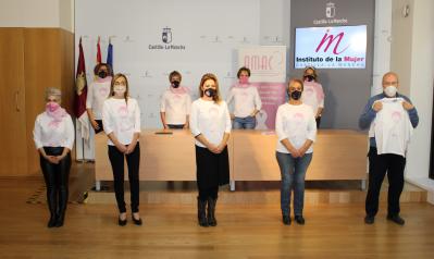 Presentación de la camiseta de AMAC por el 20 Aniversario