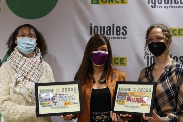 El Gobierno regional colabora con la ONCE en su tarea de reivindicación de la igualdad salarial entre mujeres y hombres 