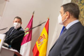 Reunión con el ministro de Agricultura, Pesca y Alimentación y con los representantes del sector agrario de la Comunidad Autónoma