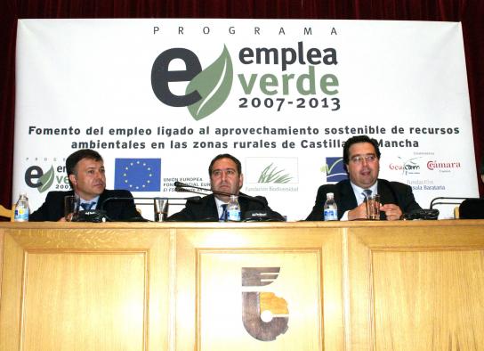 Dolz asiste en Toledo a la inauguración de unas Jornadas sobre aprovechamiento de la biomasa.