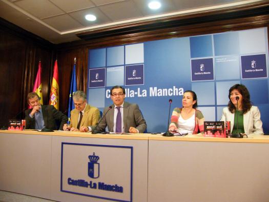 De Lucas participa en Guadalajara, en la presentación del festival Universijazz Alcalá 2010.