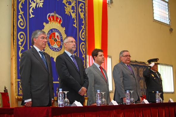 Santiago Moreno durante el acto de celebración del Patrón de la Policía Nacional