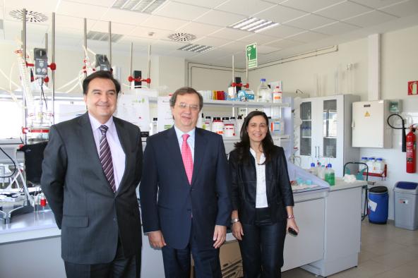 Sánchez Pingarrón visita la empresa Alquimia en Daimiel