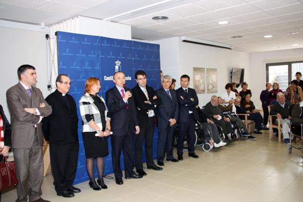 Lamata, inaugura la Residencia de Mayores "Los Molinos" de Mota del Cuervo