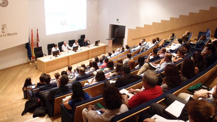 Expertos en Análisis Clínicos de Castilla-La Mancha valoran el futuro y la utilidad de los biomarcadores tumorales