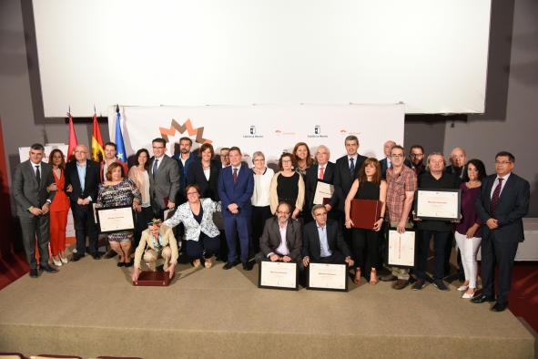 El Gobierno de Castilla-La Mancha reconoce la labor que desempeñan los artesanos de la Comunidad Autónoma 