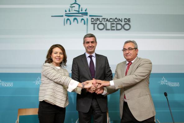 La consejera de Bienestar Social, Aurelia Sánchez, renueva el convenio de colaboración con la Diputación de Toledo sobre servicios y ayudas de urgencia en situaciones de necesidad o vulnerabilidad social infantil 