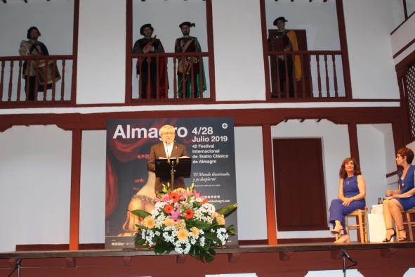 Felpeto se muestra satisfecho de la oportunidad que ha significado para él trabajar en la consolidación del Festival de Teatro Cásico de Almagro 