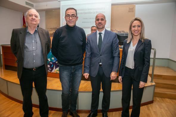 El director general de Empresas, Javier Rosell, participa en la jornada ‘Política Económica Internacional y su influencia en Castilla-La Mancha’ que organiza el sindicato Comisiones Obras