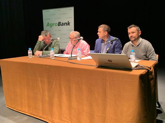 El Gobierno regional defiende que la nueva PAC sirva para requilibrar los costes de producción con los precios de venta, para así poder garantizar el desarrollo sostenible de “nuestro campo”