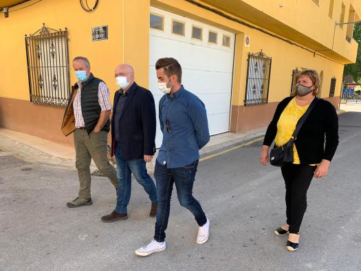 Visita del delegado de la Junta a Férez