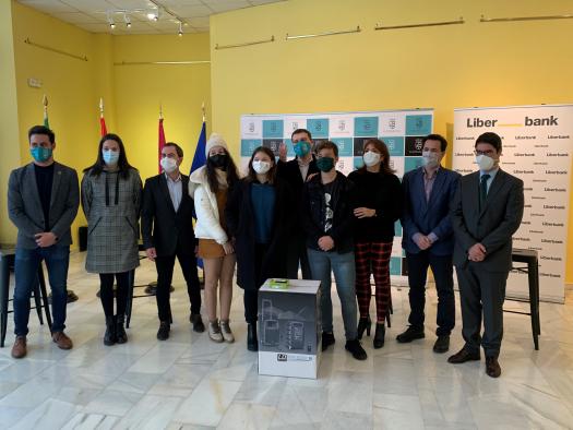 El Gobierno regional entrega el primer premio ‘#Activehacking’, en la categoría de consistorios, al Ayuntamiento de Fuensalida (Toledo)