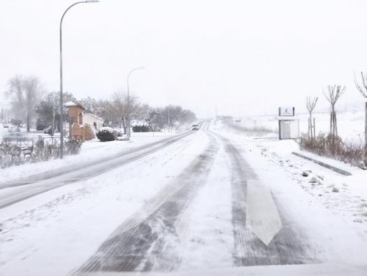El Gobierno regional continúa priorizando las rutas de suministro de las vacunas contra la covid-19 dentro del Plan de Vialidad Invernal 