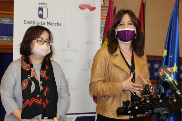 La consejera de Igualdad y portavoz del Gobierno regional, Blanca Fernández, ha inaugurado, a las 12:00 horas, a jornada online ‘Tú puedes darles voz’