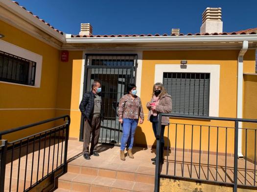 VIVIENDA DE MAYORES DE LA ALMARCHA 