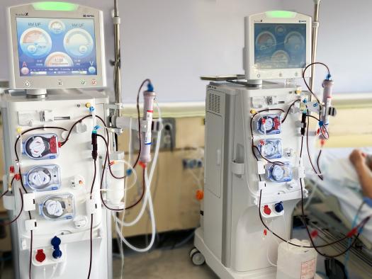 El Gobierno de Castilla-La Mancha acerca el servicio de hemodiálisis a los pacientes de la Gerencia de Atención Integrada de Almansa 