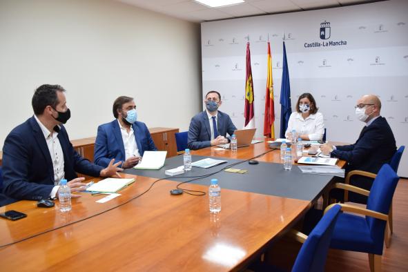 El Gobierno de Castilla-La Mancha traslada su apoyo al proyecto para el nuevo desarrollo del potencial logístico de Illescas por parte de GLP