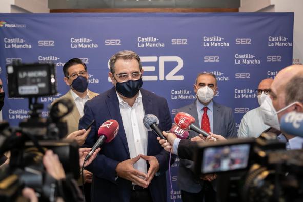 El consejero de Sanidad participa en la inauguración del I Foro de Salud Pública y Vacunación organizado por la Cadena SER Castilla-La Mancha
